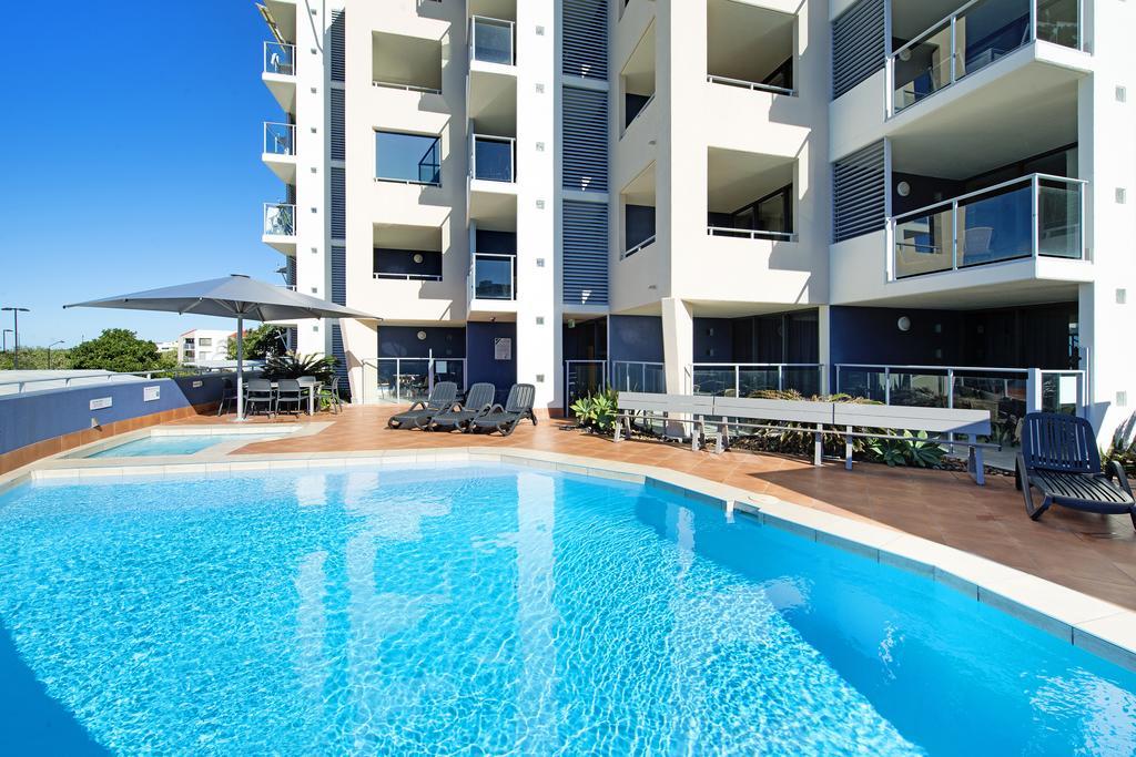 Ultiqa Shearwater Resort Caloundra Exterior photo